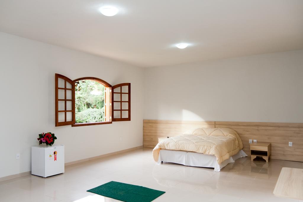 Hotel Pousada Vovo Duda Каете Номер фото